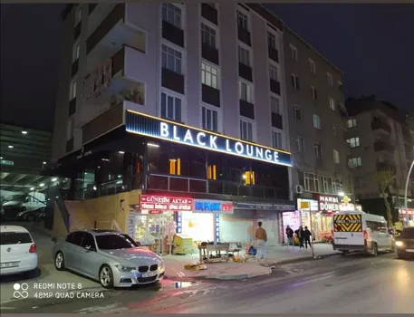 Pi̇nk Black Cafe resimleri