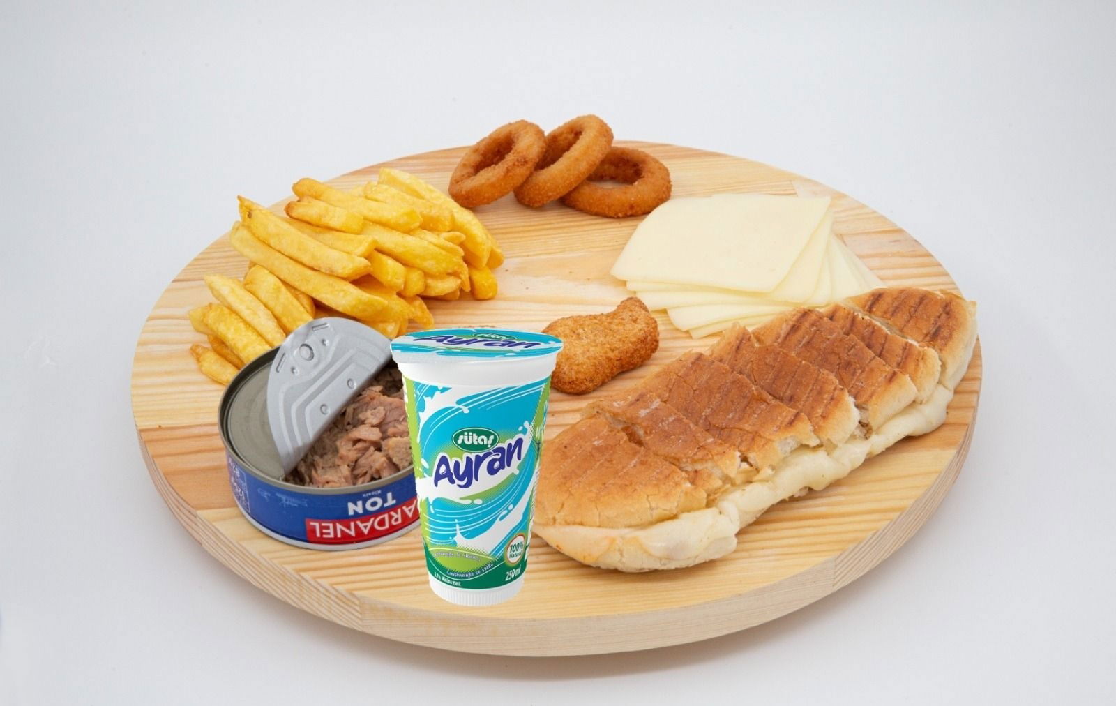 Ton Balıklı Spesiyal Tost Menü