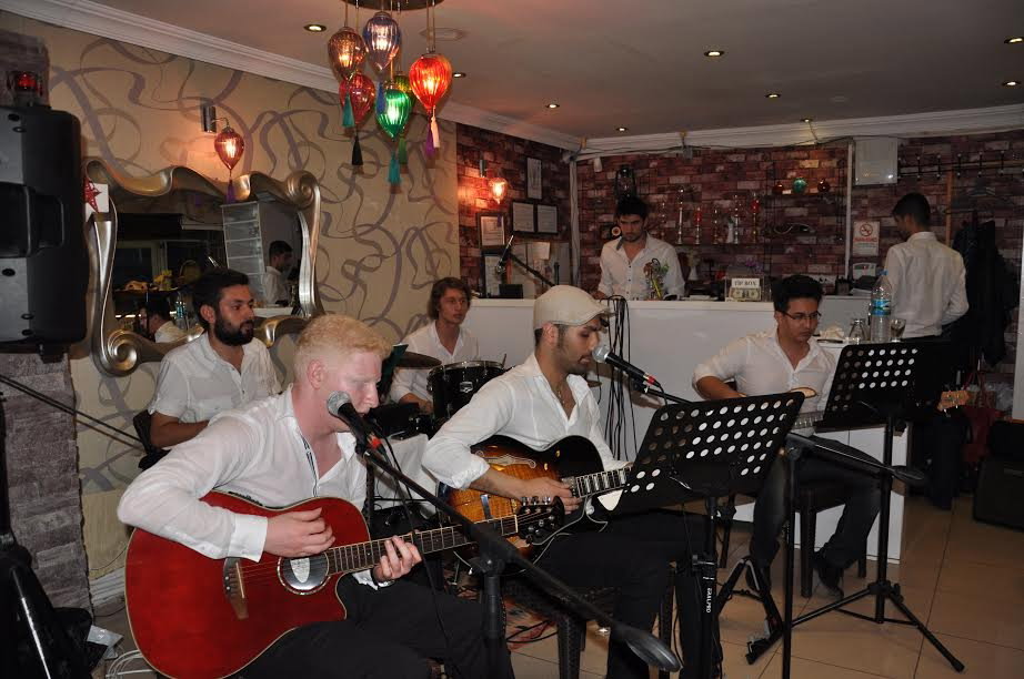 Manzara Restaurant Acarlar Sitesi