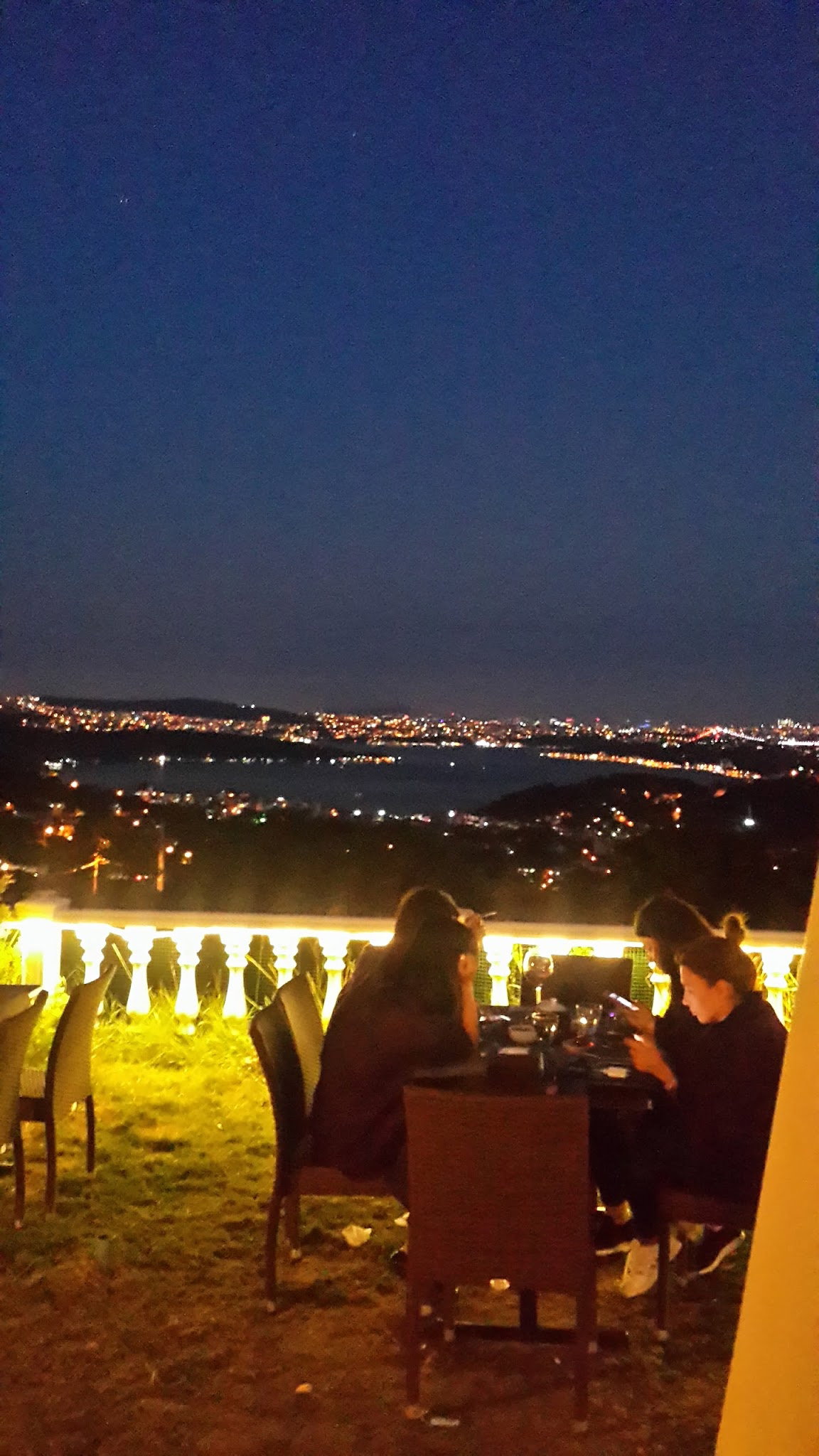Manzara Restaurant Acarlar Sitesi