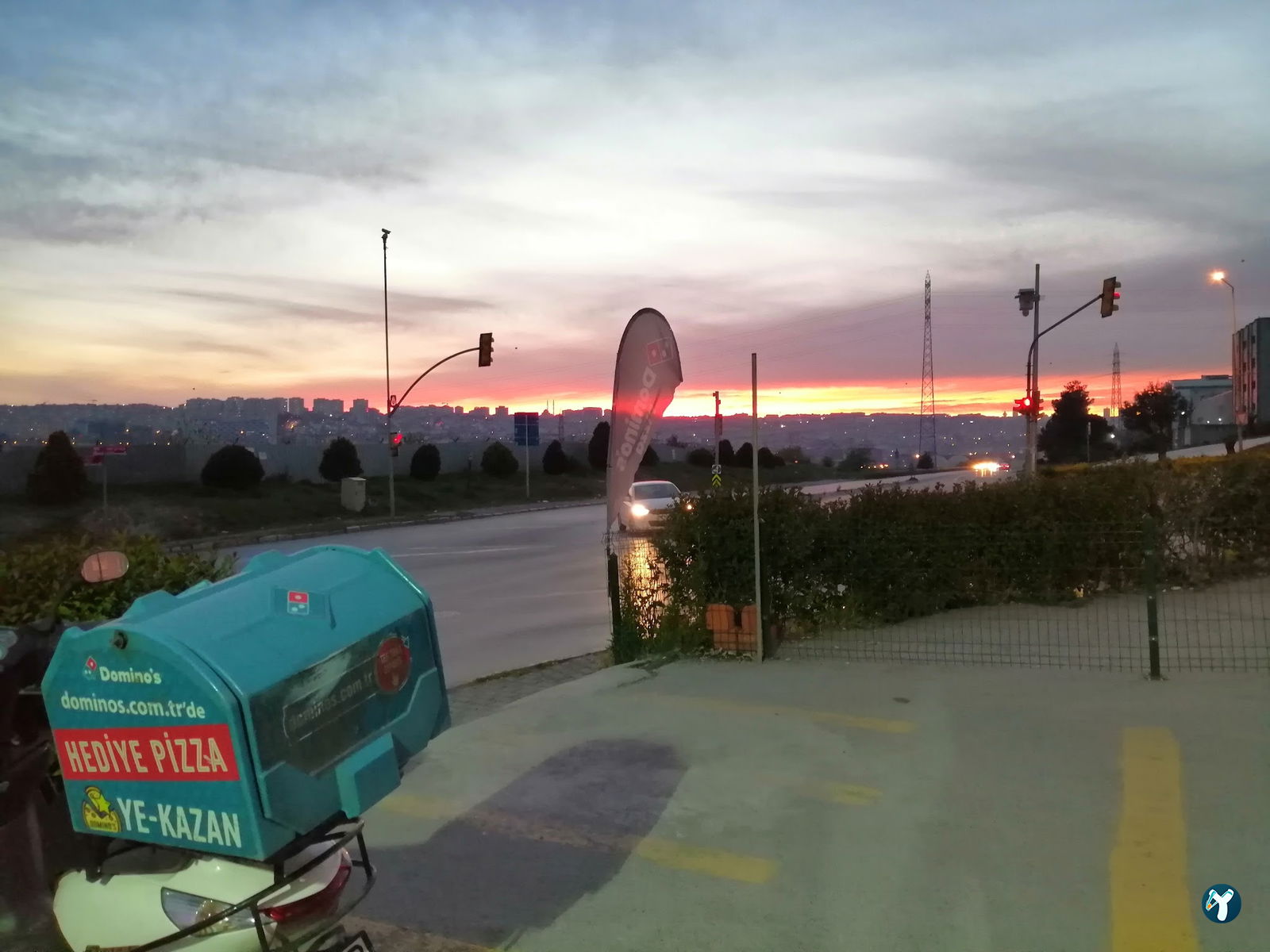Domino'S Pizza