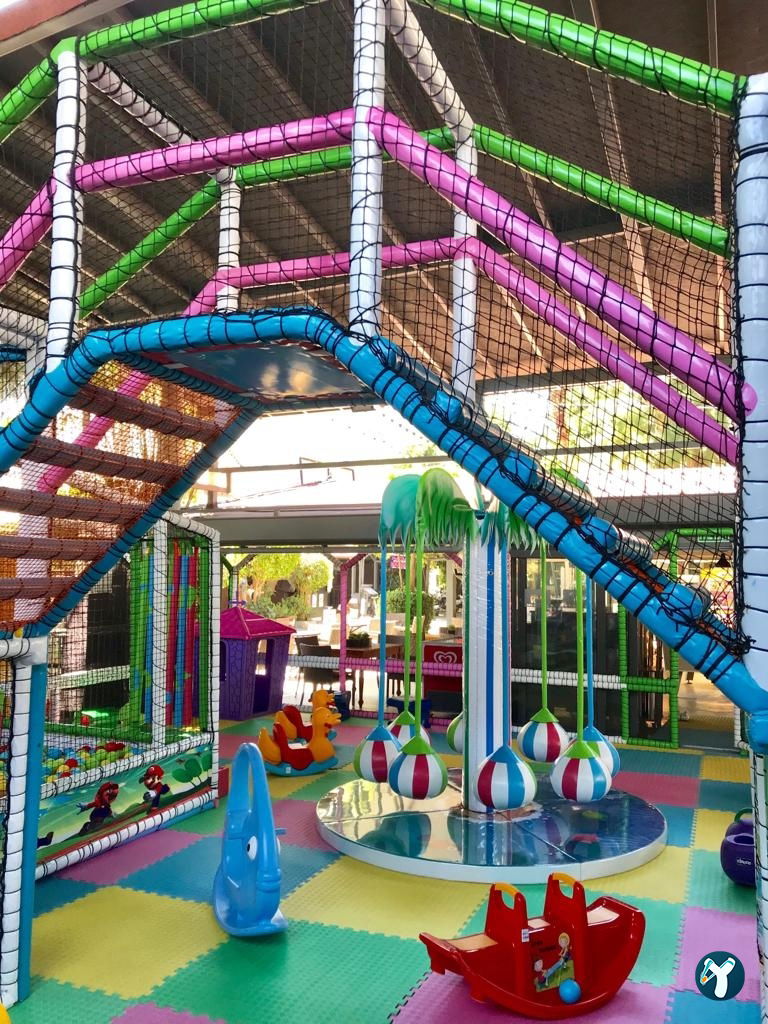 Club Atrium