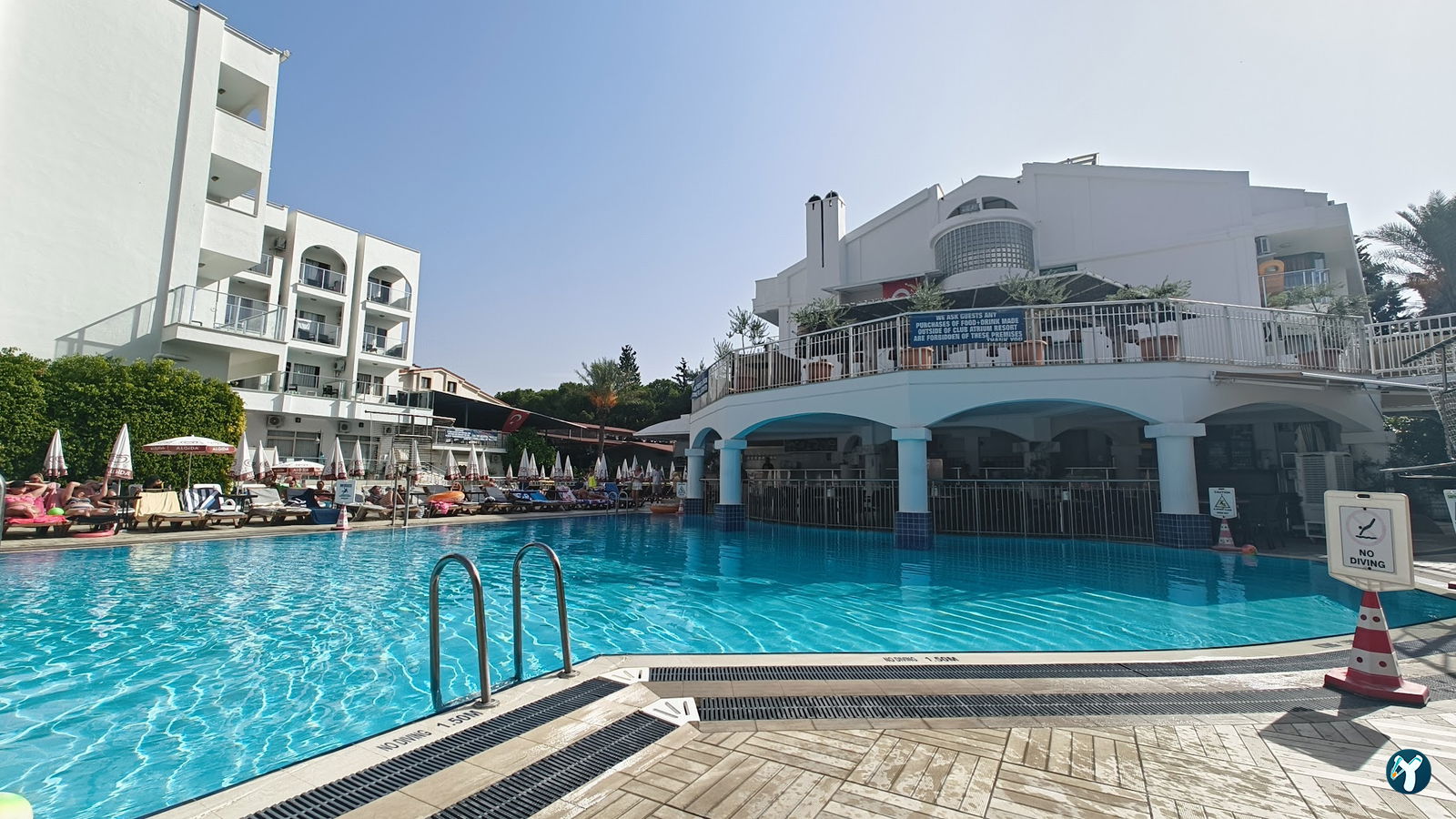 Club Atrium