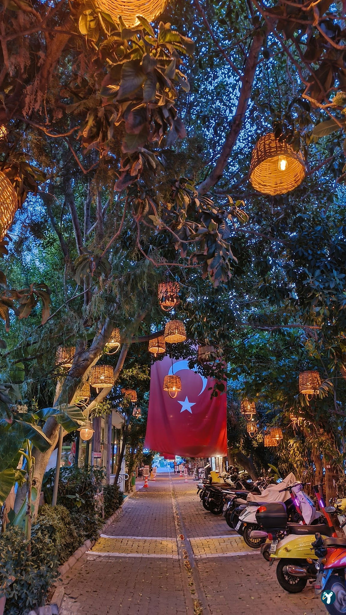Club Atrium