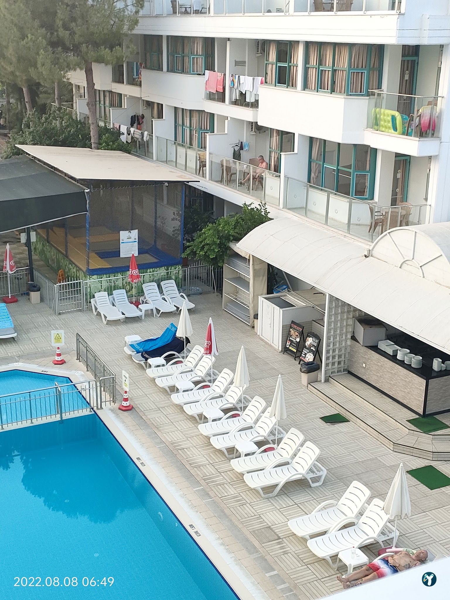Club Atrium