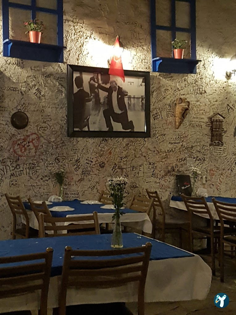 Adı Meyhane