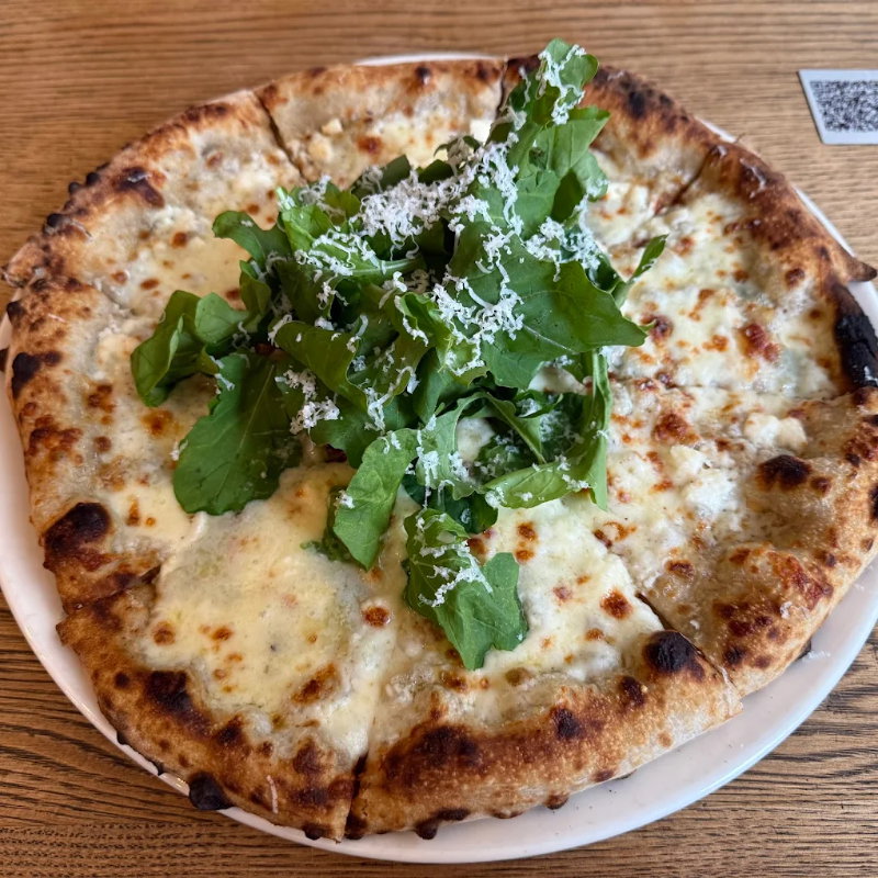 Unica ekşimaya pizza