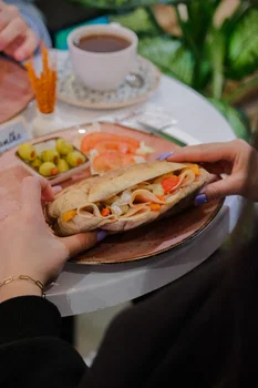 Calanthe Cafe resimleri