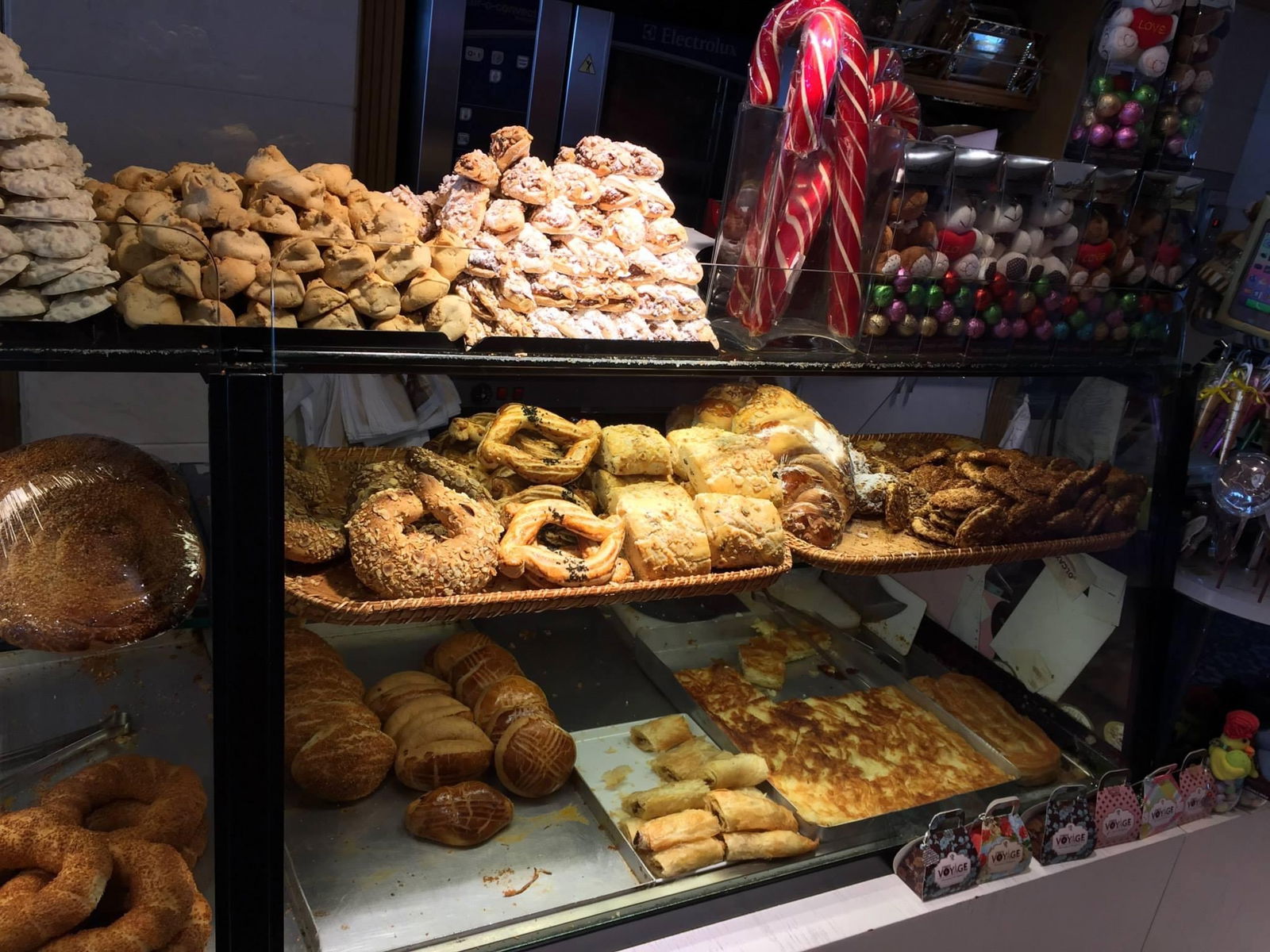 Bi̇li̇r Pastry Shop