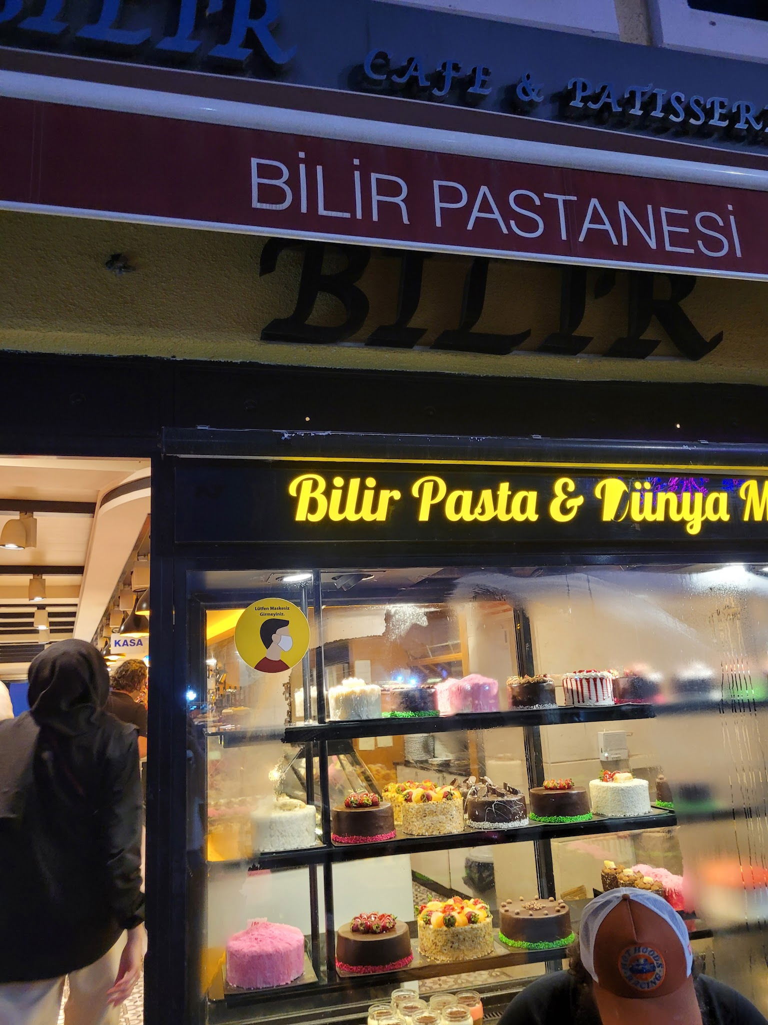 Bi̇li̇r Pastry Shop