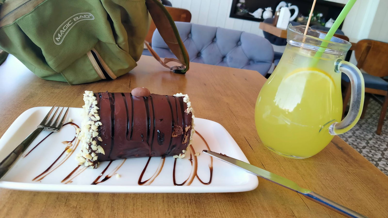 Bi̇li̇r Pastry Shop