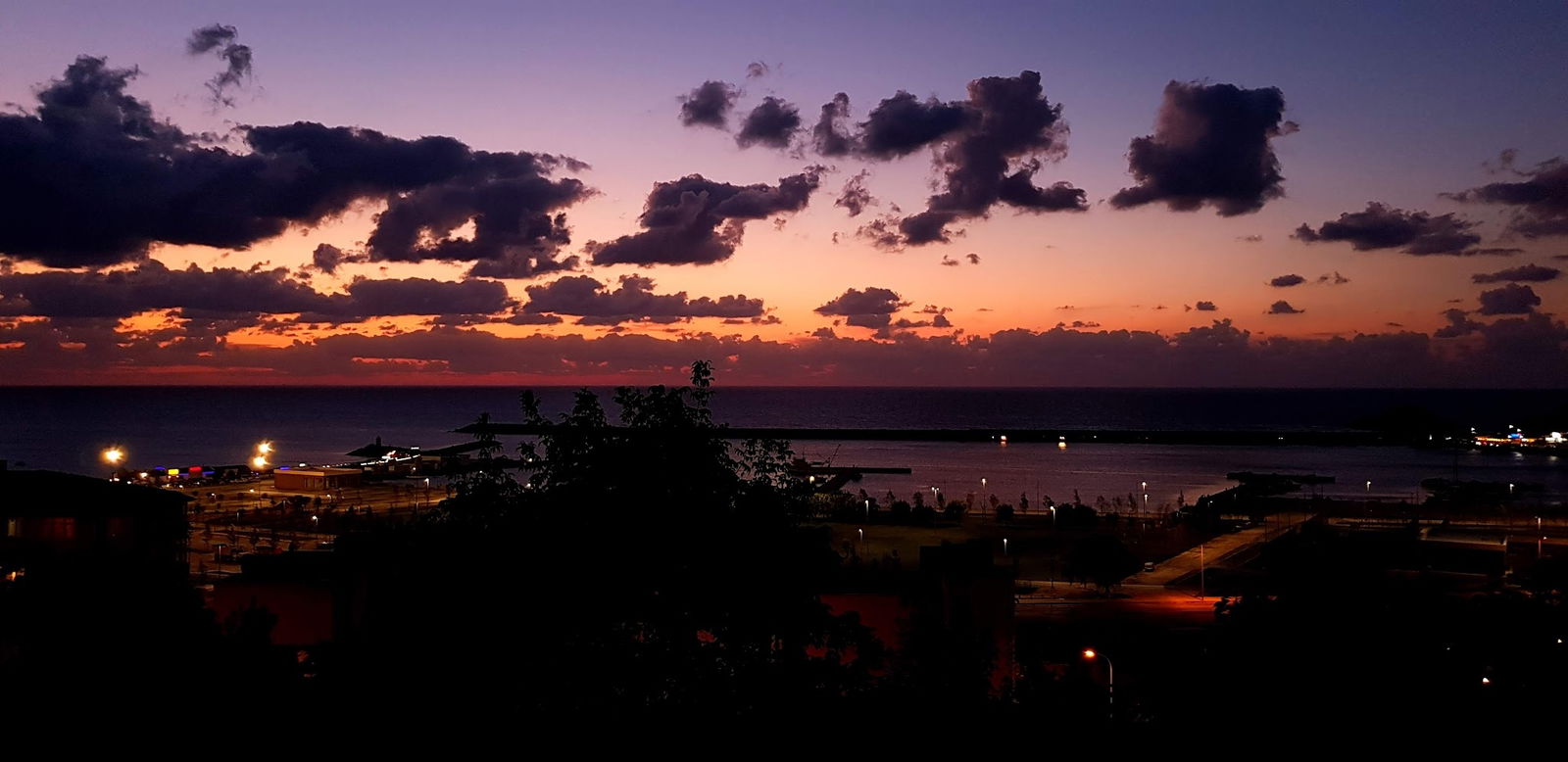 Bi̇li̇r Pastry Shop