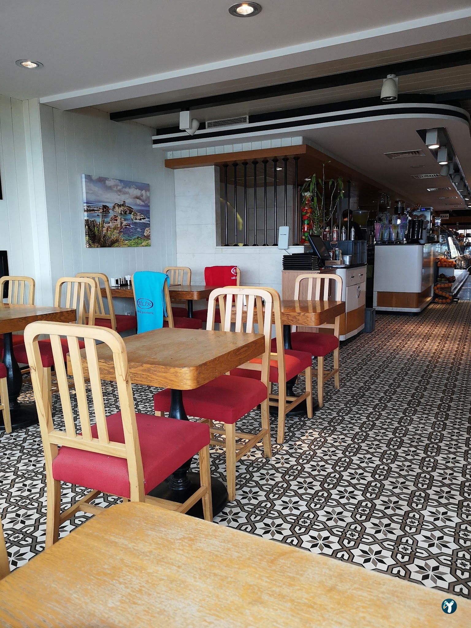 Bi̇li̇r Pastry Shop