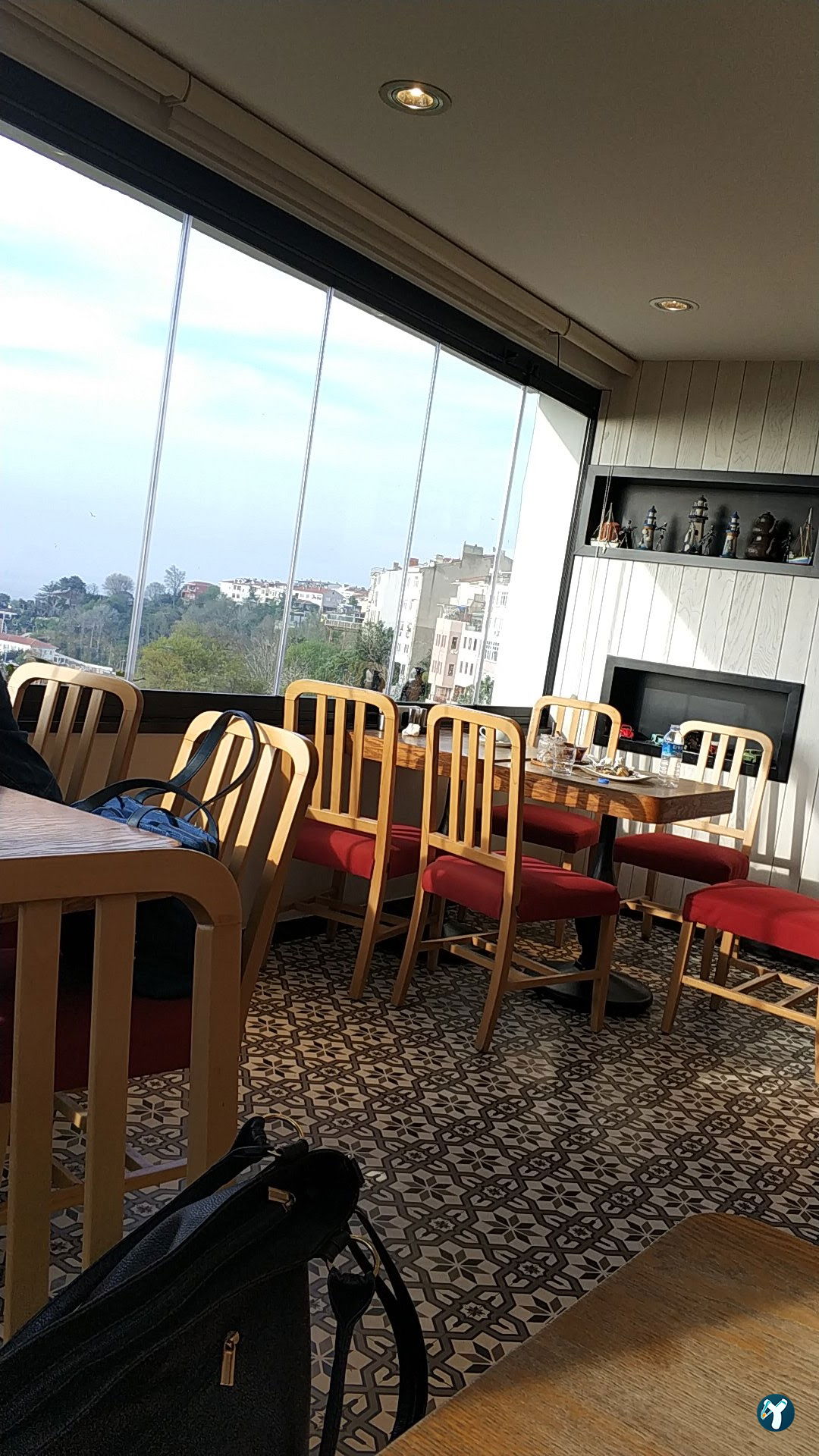 Bi̇li̇r Pastry Shop