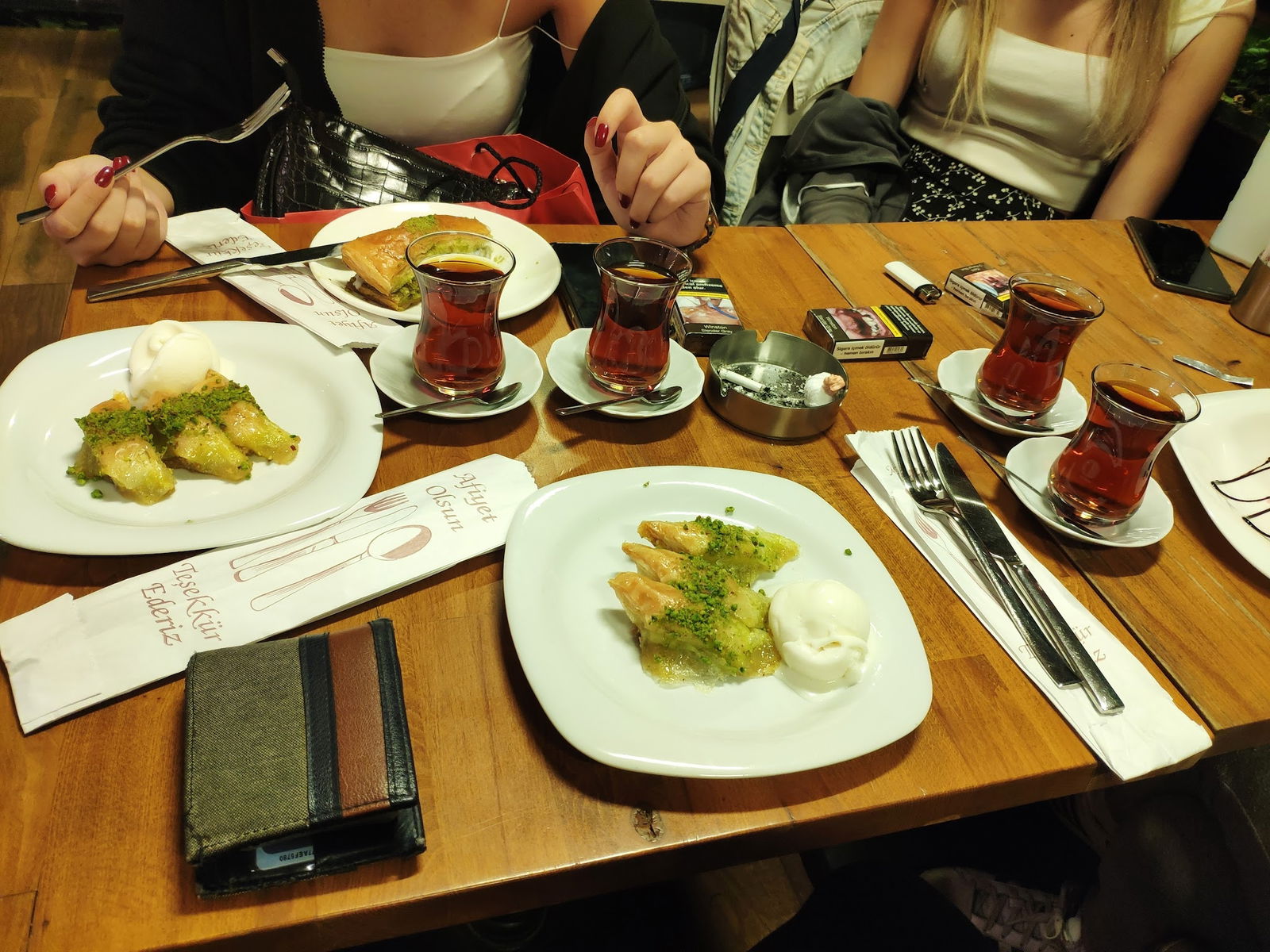 Bi̇li̇r Pastry Shop