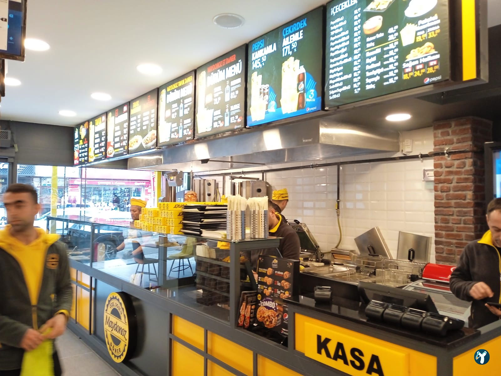 Maydonoz Döner Çekmeköy