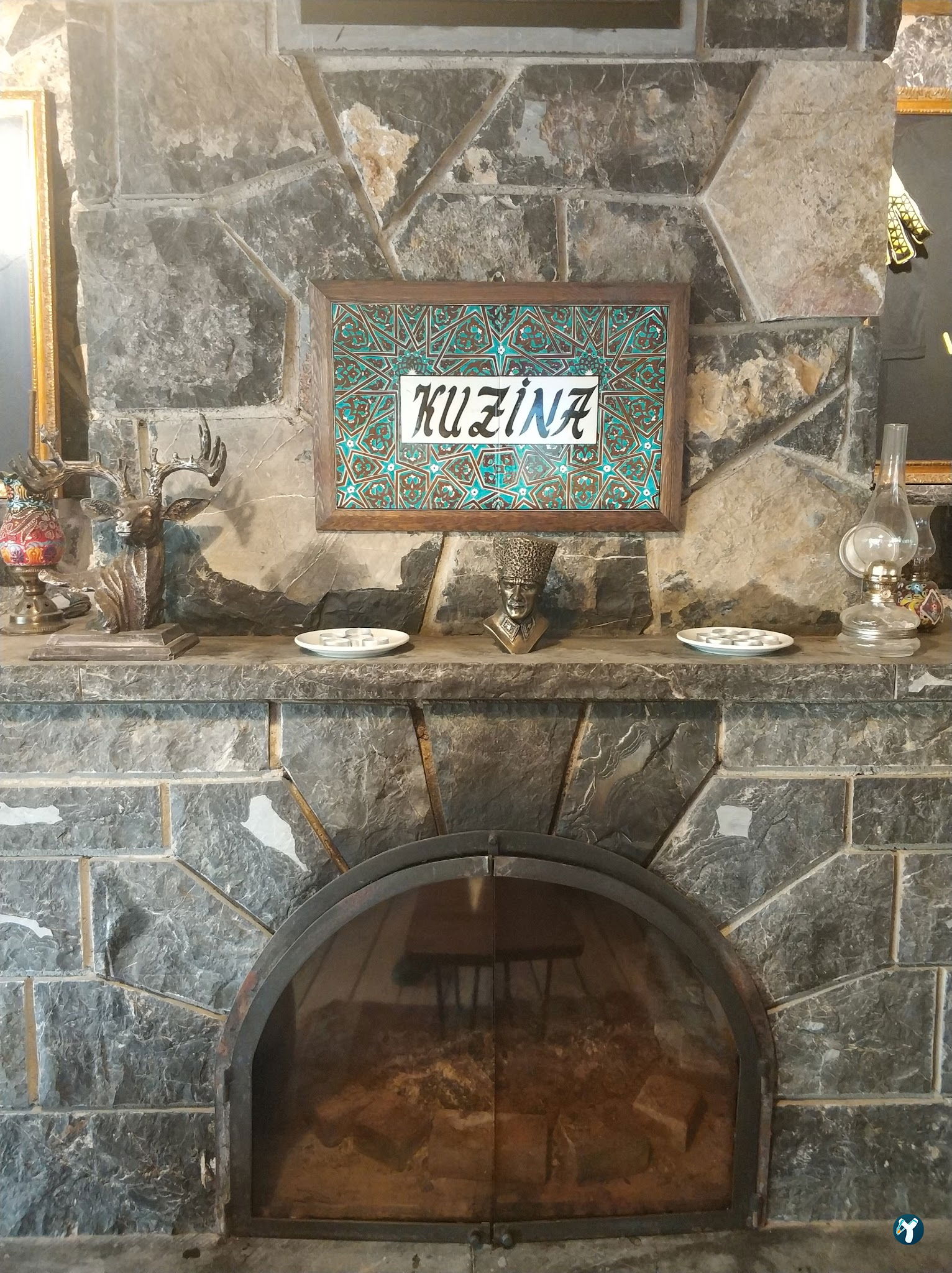Kuzina