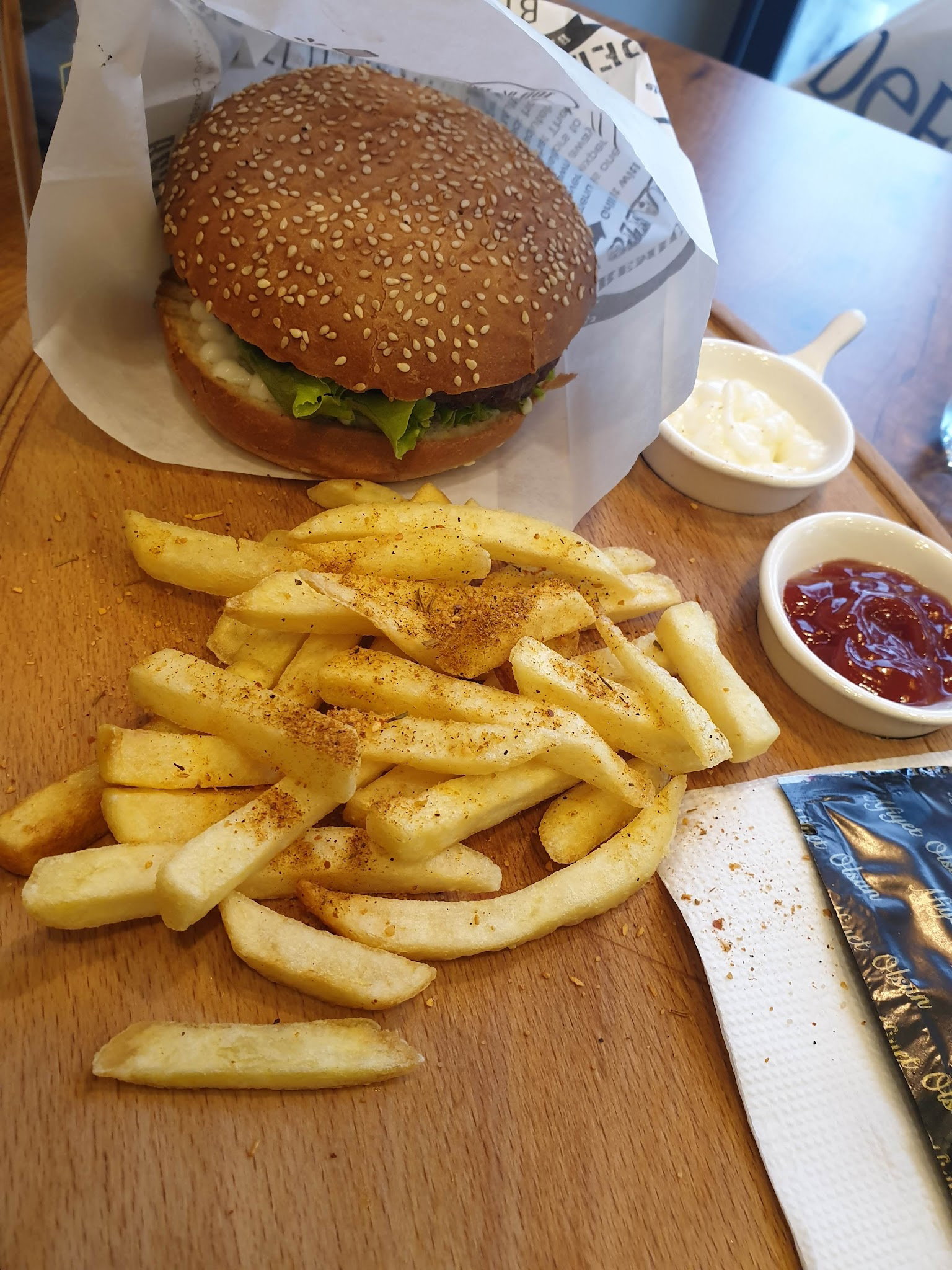 Taksim Islak Burger Noktasi