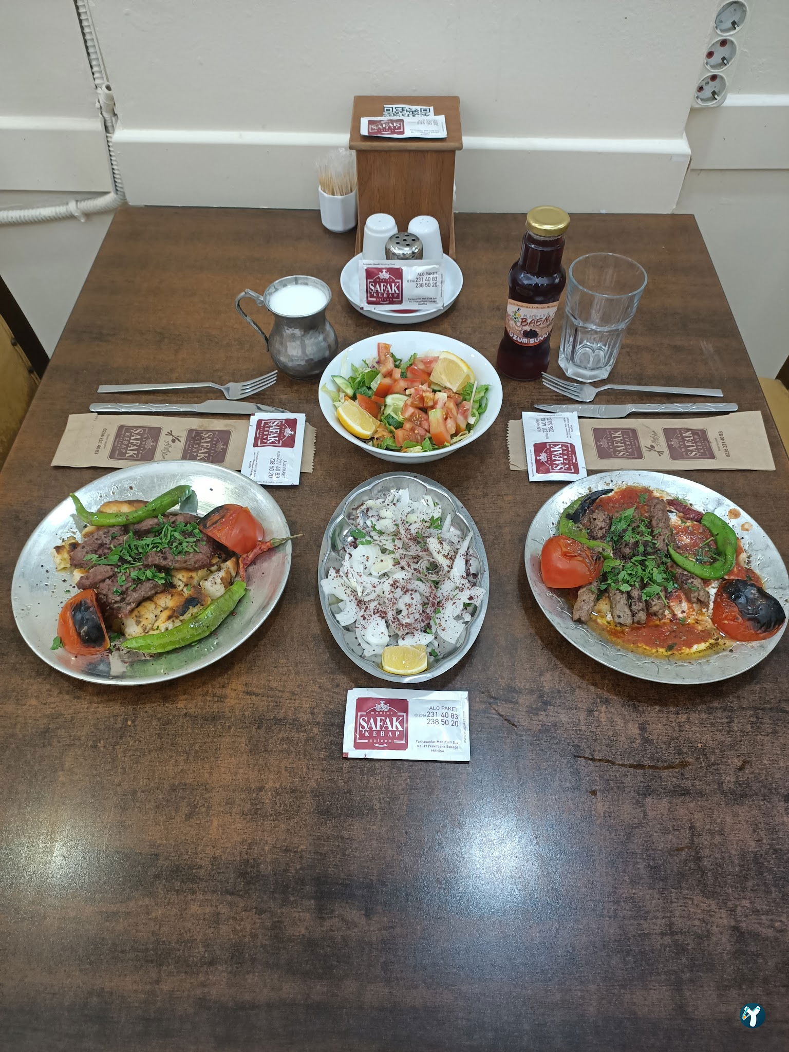 Şafak Kebap - Manisa Kebabı