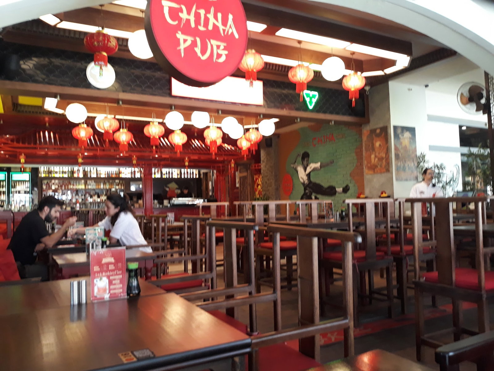 The China Pub Mavibahçe