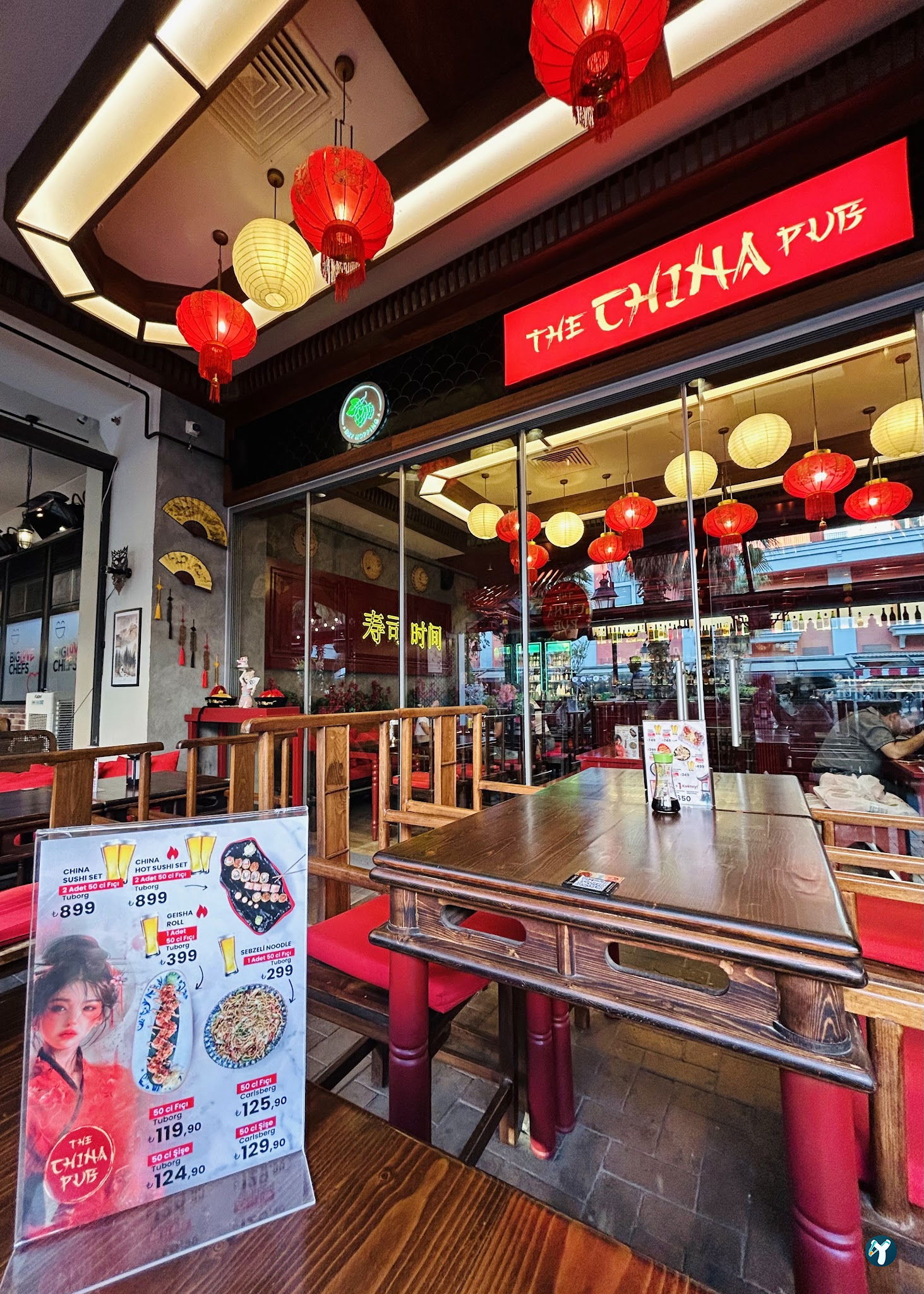 The China Pub Mavibahçe