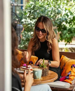 Sssh Coffee & Bakery resimleri