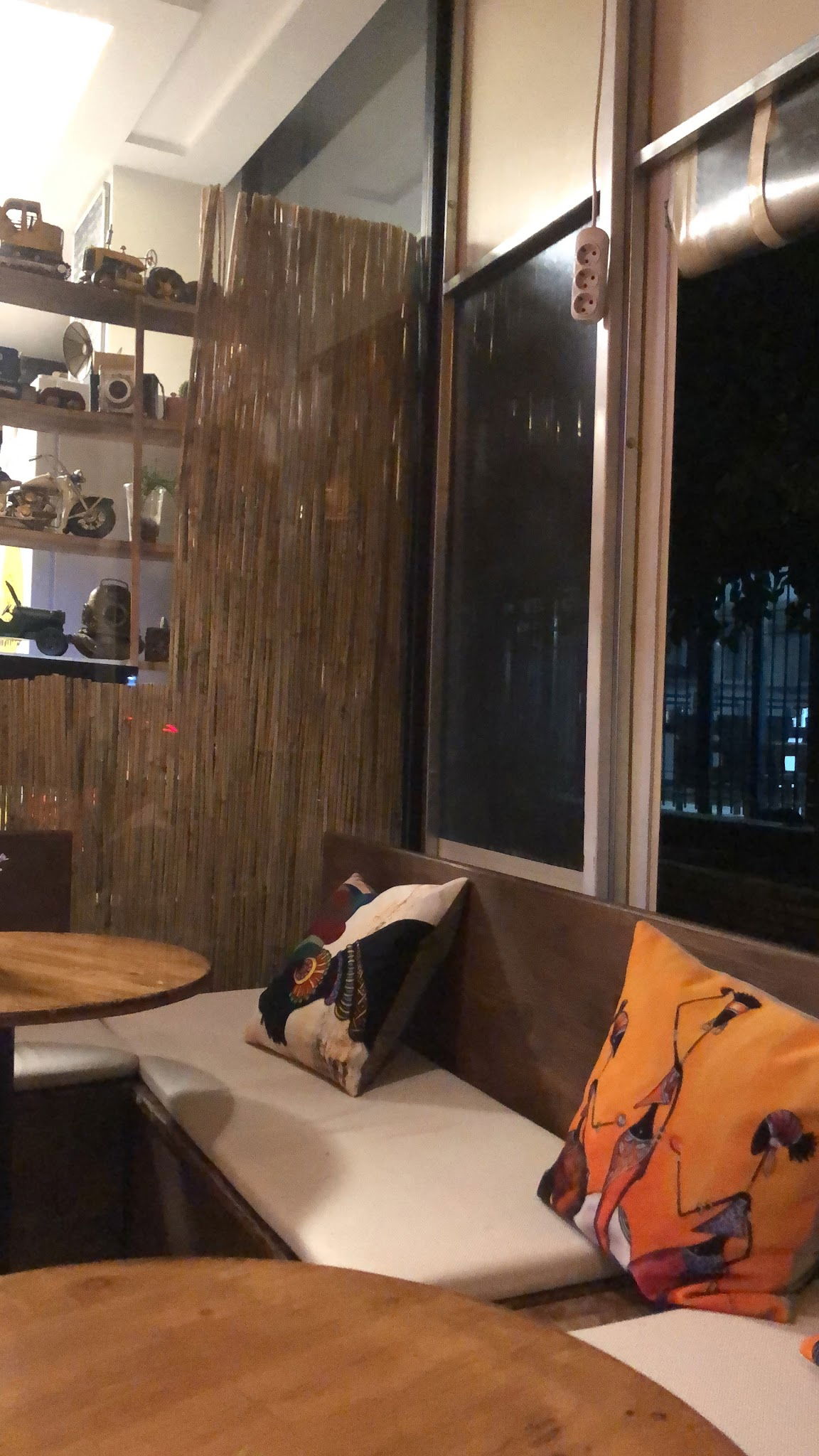 Sssh Coffee & Bakery