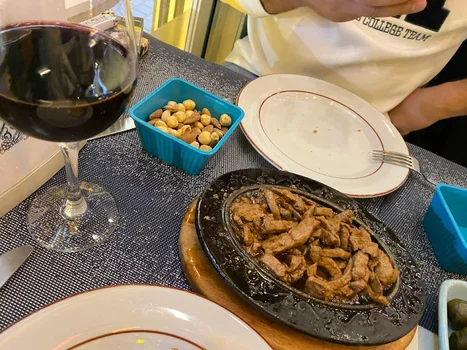 Mayday Meyhane resimleri