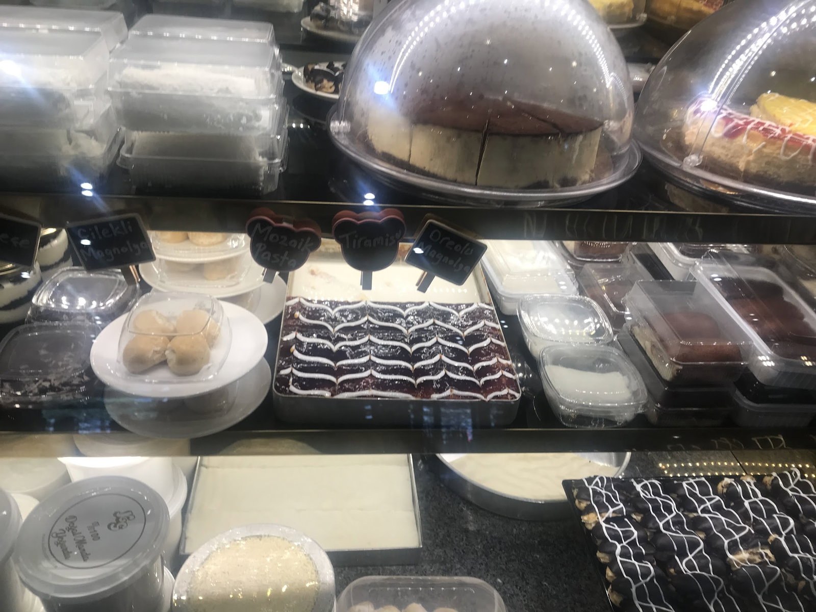 Kadıköy Saray Muhallebicileri Ataşehir