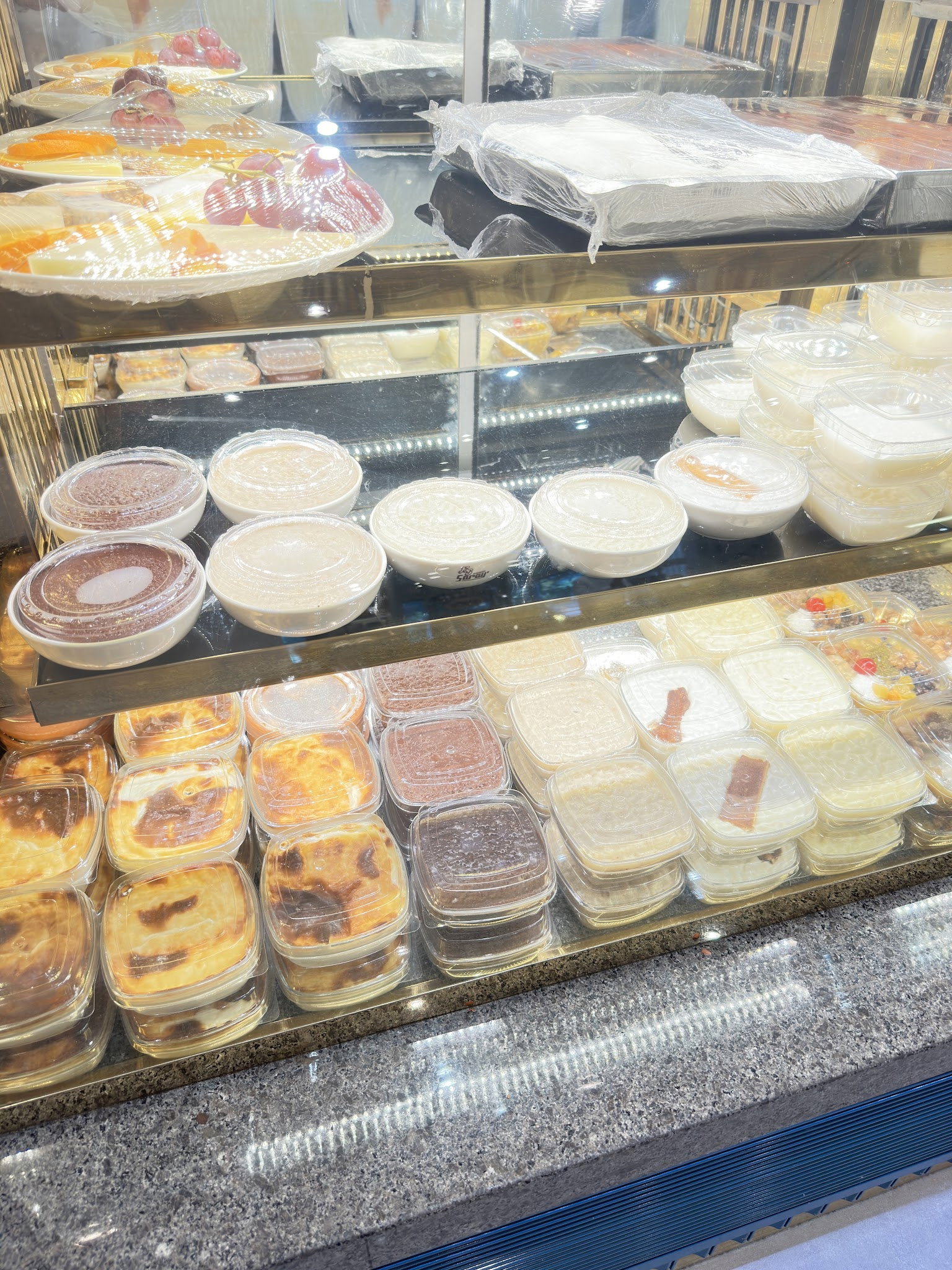 Kadıköy Saray Muhallebicileri Ataşehir