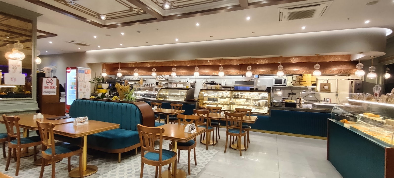 Kadıköy Saray Muhallebicileri Ataşehir