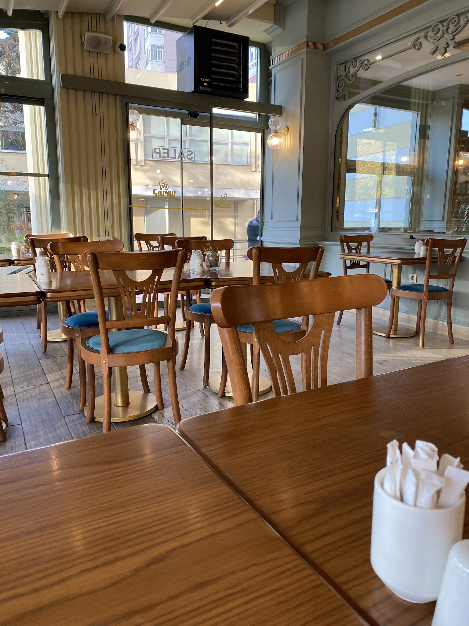 Kadıköy Saray Muhallebicileri Ataşehir