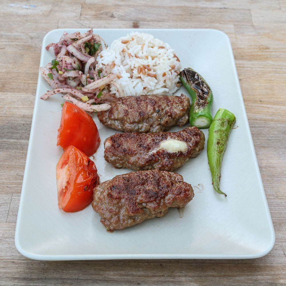 Kaşarlı Köfte (1 kg.)