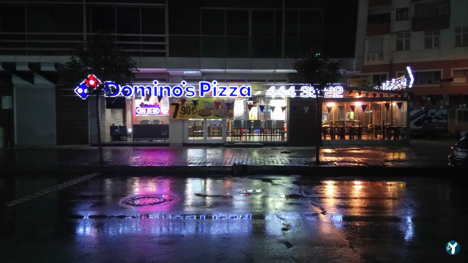 Domino'S Pizza
