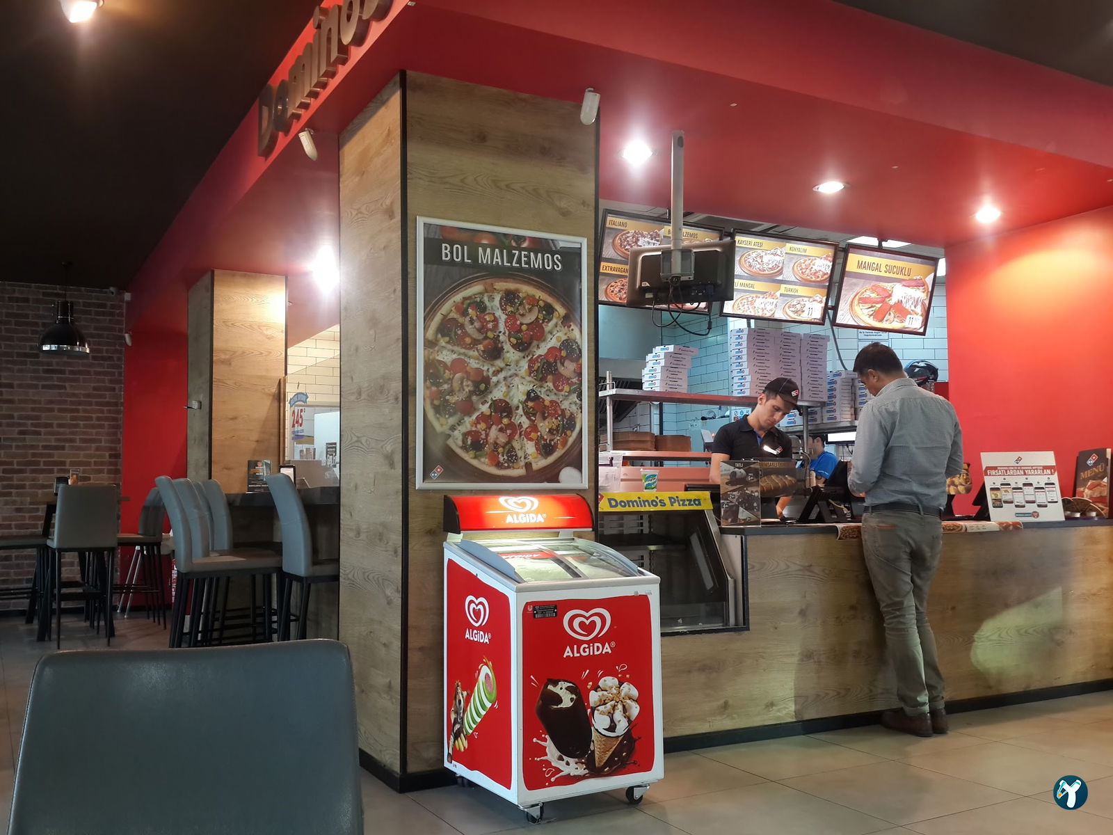 Domino'S Pizza