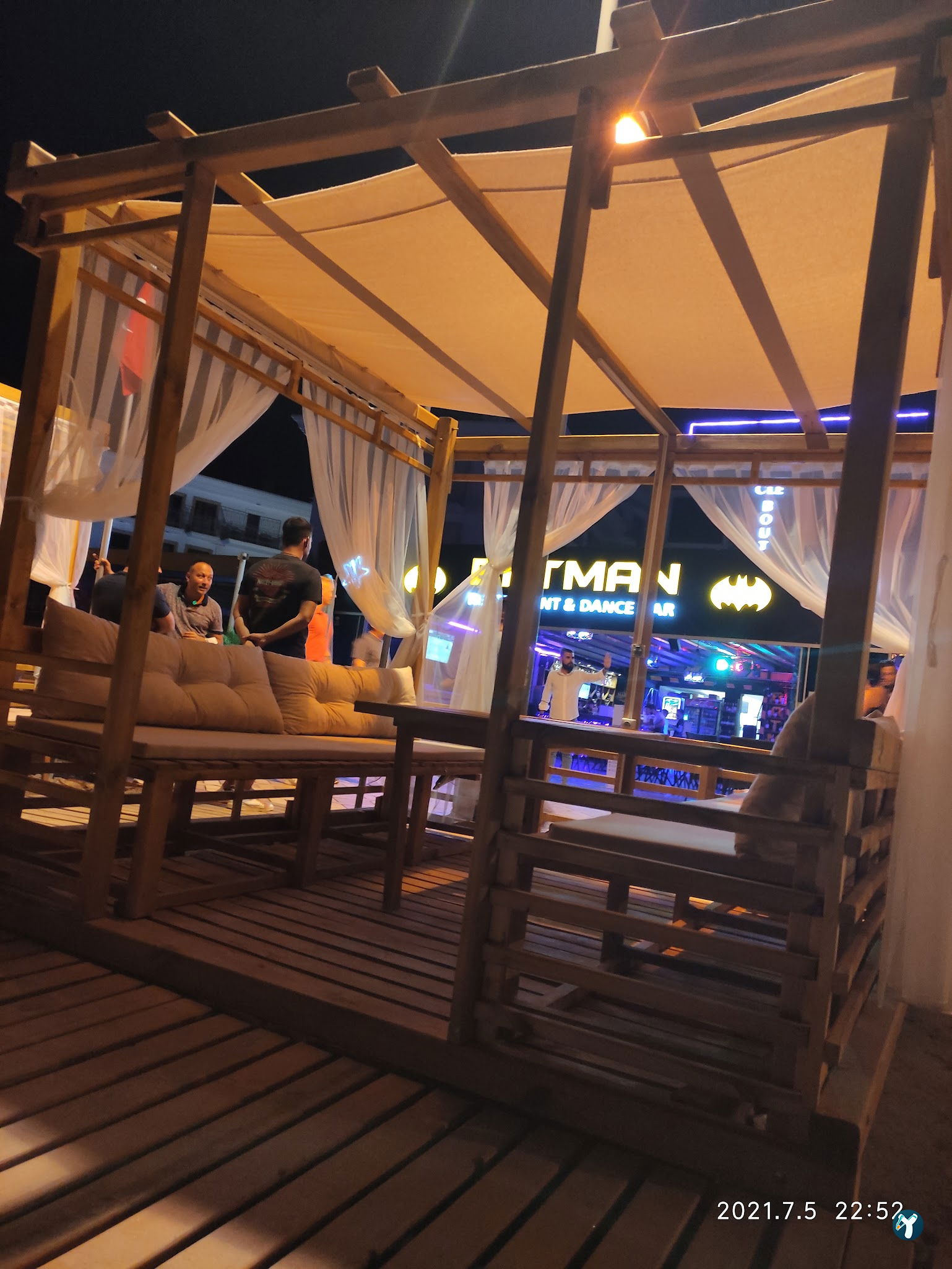 Batman Restaurant & Dance Bar
