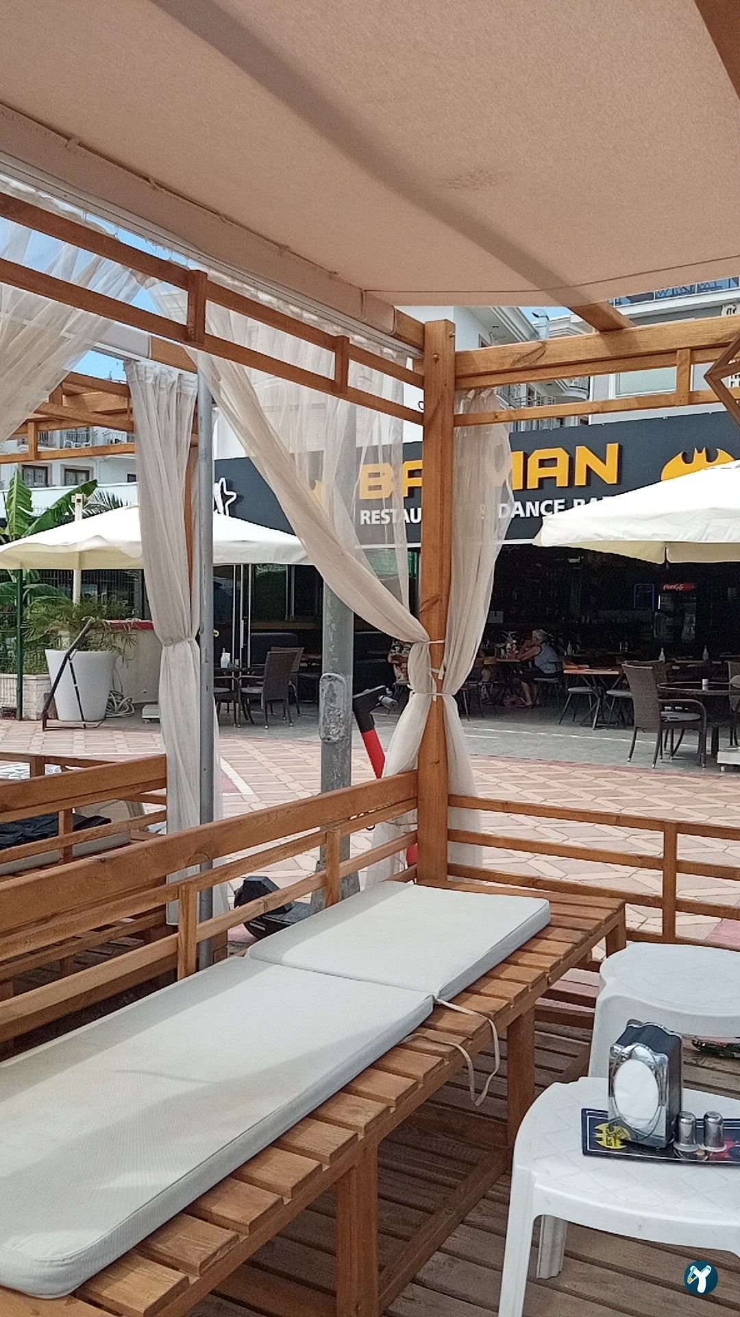 Batman Restaurant & Dance Bar
