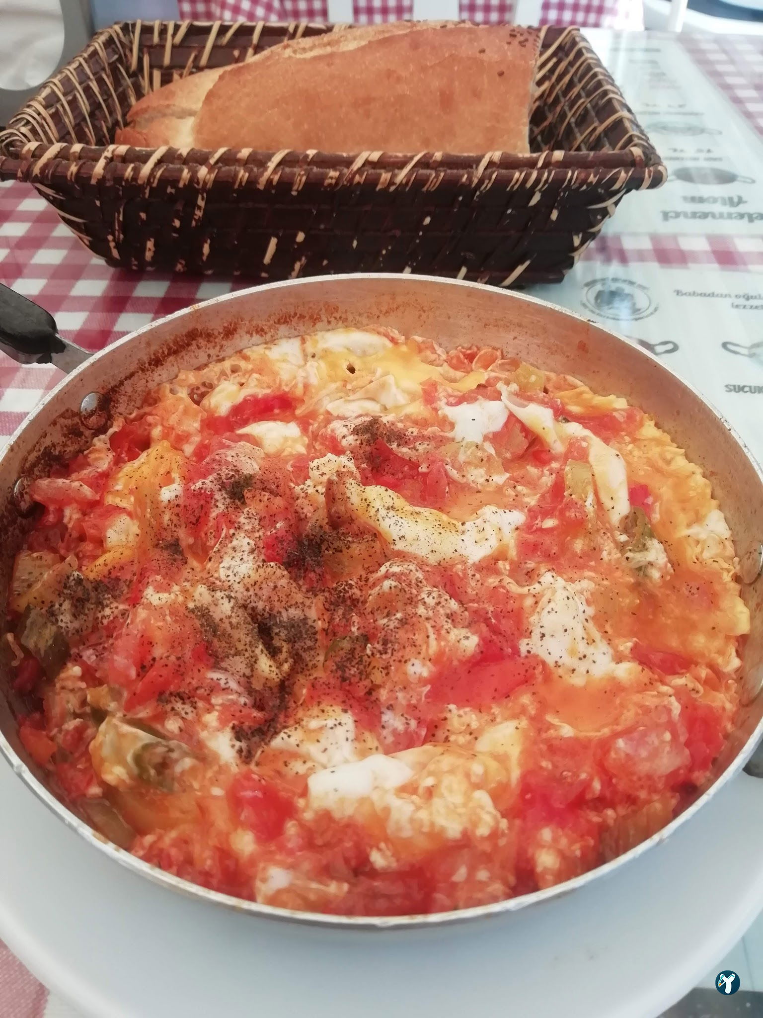 Melemenci Atom' Un Yeri