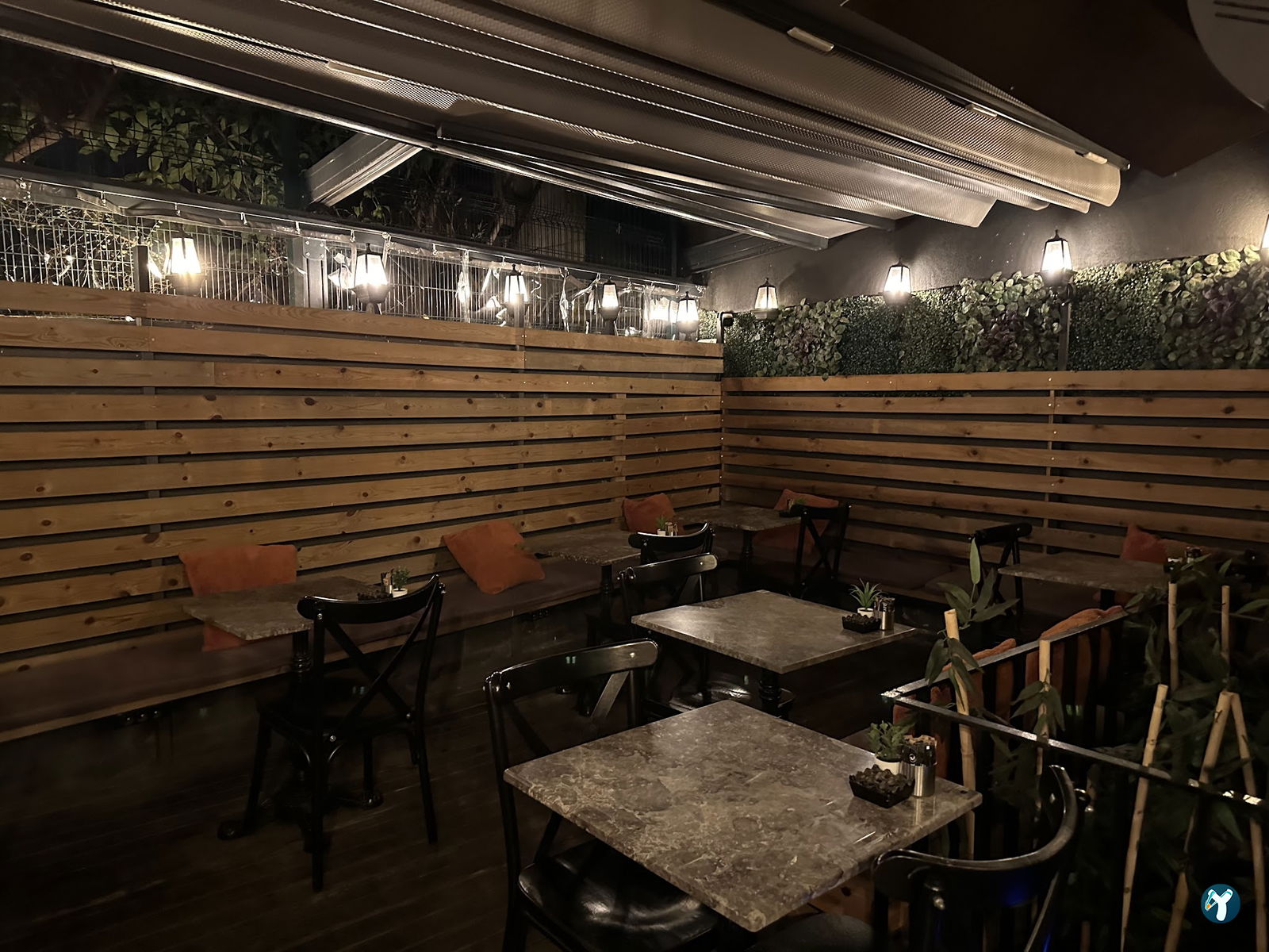 Taş Cafe