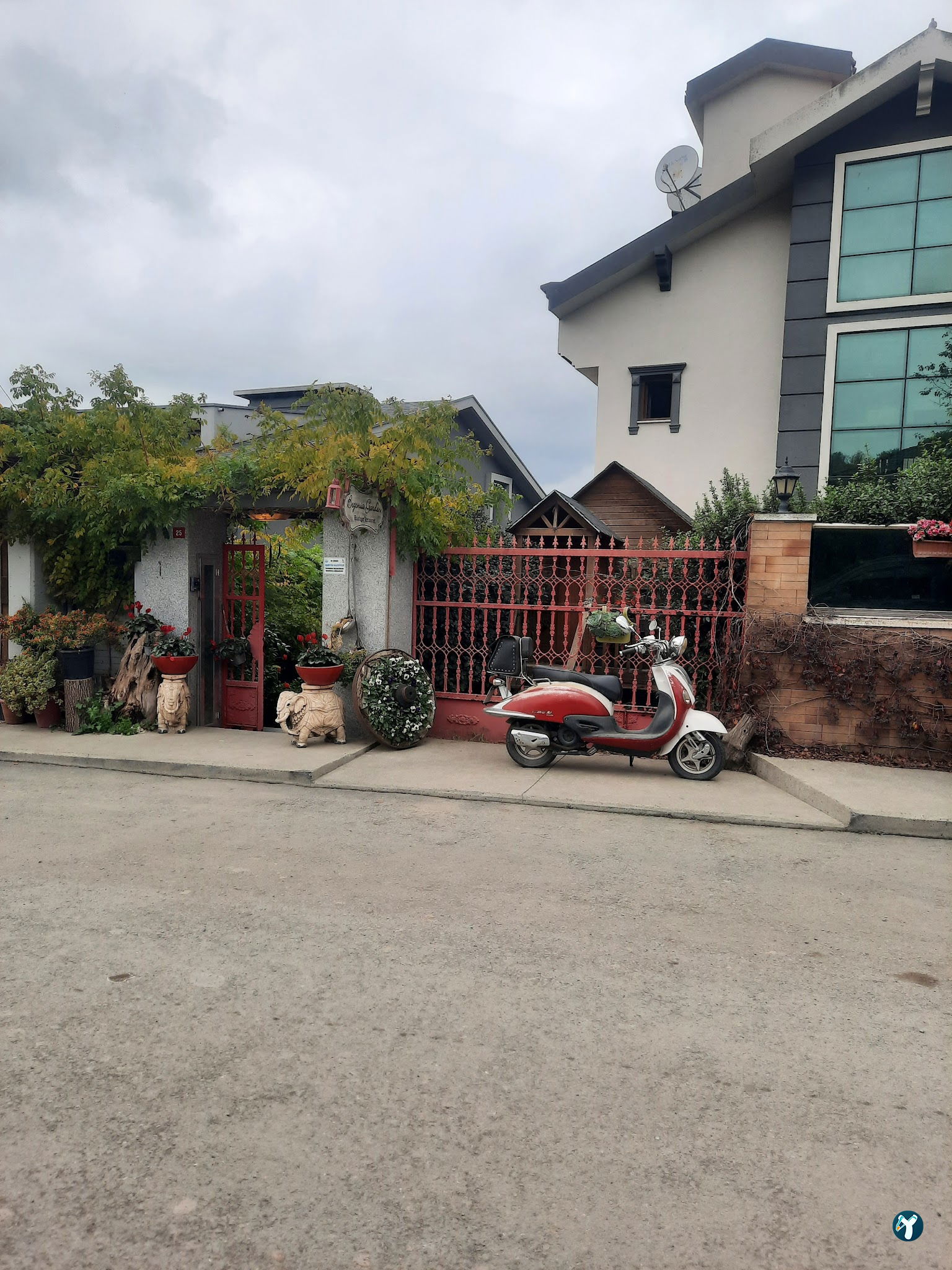 Begonia Garden Boutique Restaurant