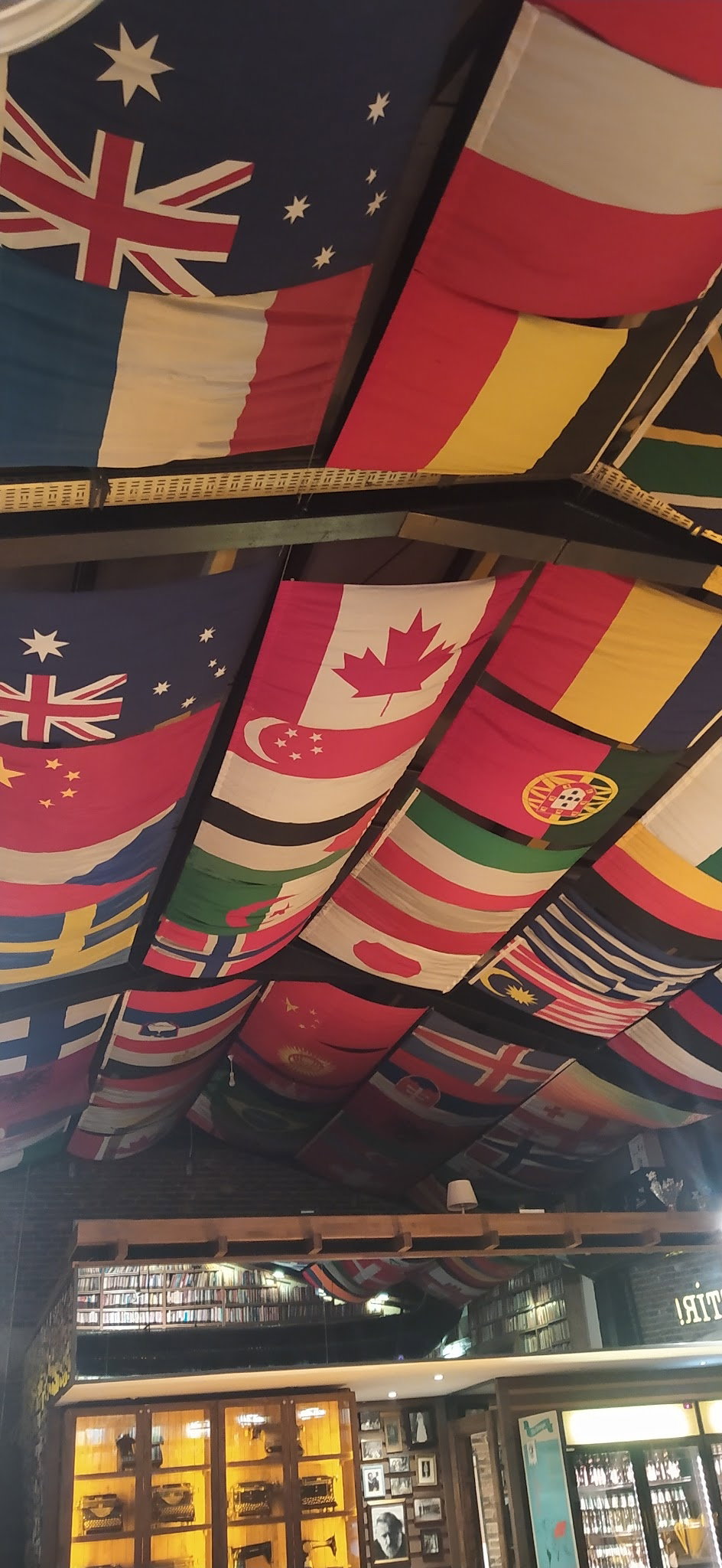 Varuna Gezgin Cafe - Eskişehir - Cassaba