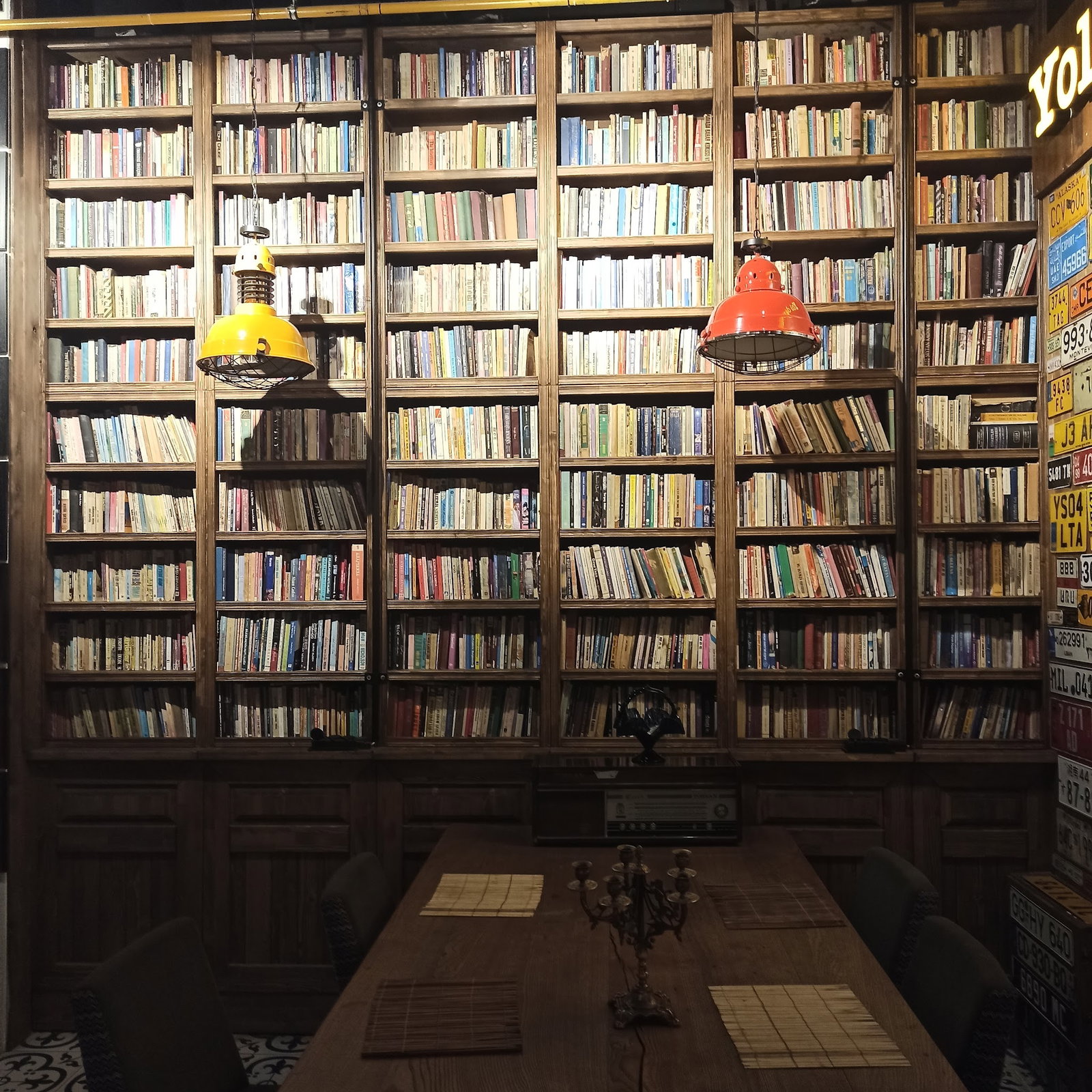 Varuna Gezgin Cafe - Eskişehir - Cassaba