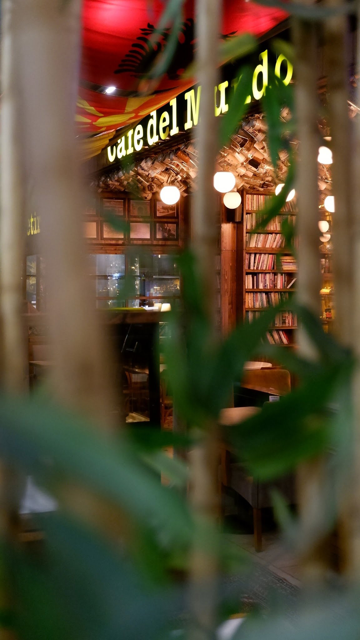 Varuna Gezgin Cafe - Eskişehir - Cassaba