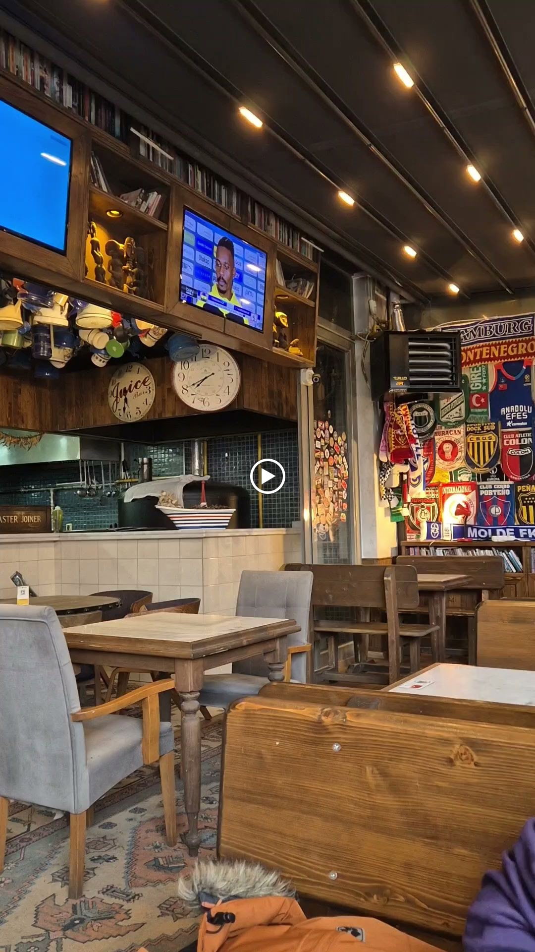 Varuna Gezgin Cafe - Eskişehir - Cassaba