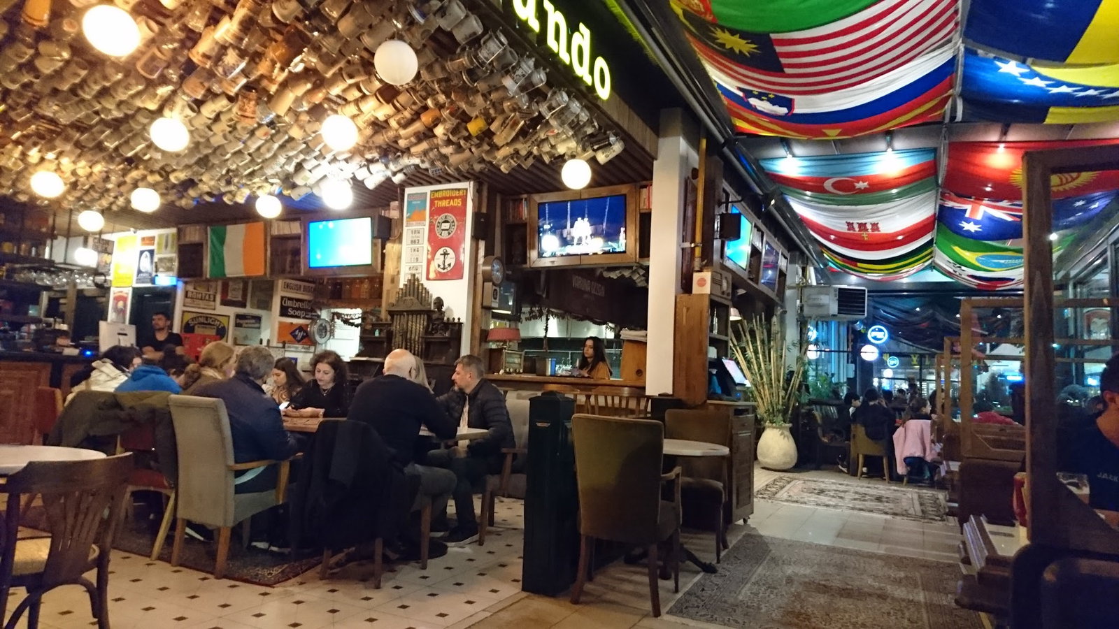 Varuna Gezgin Cafe - Eskişehir - Cassaba