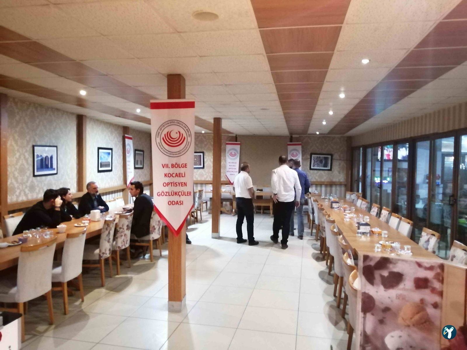 Tarçın Bistro Cafe