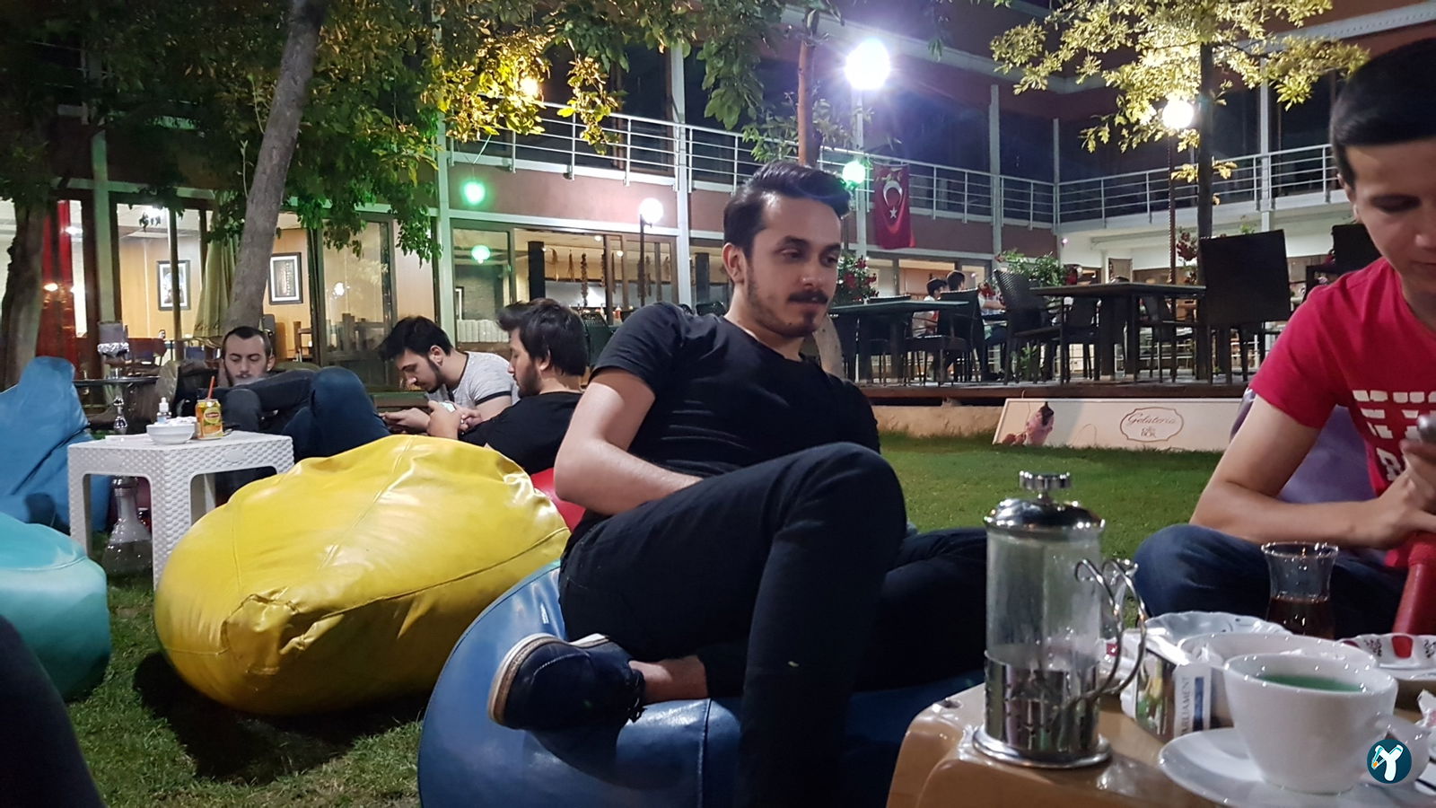 Tarçın Bistro Cafe