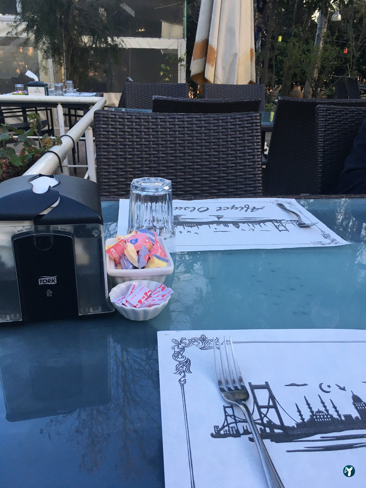 Tarçın Bistro Cafe