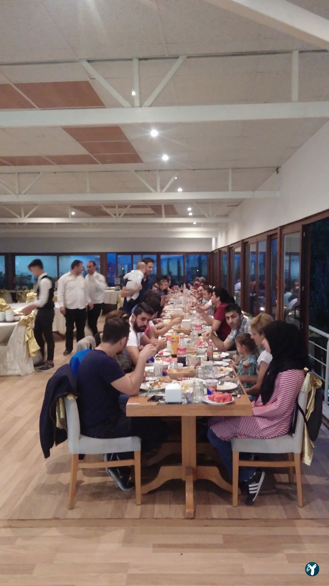 Tarçın Bistro Cafe