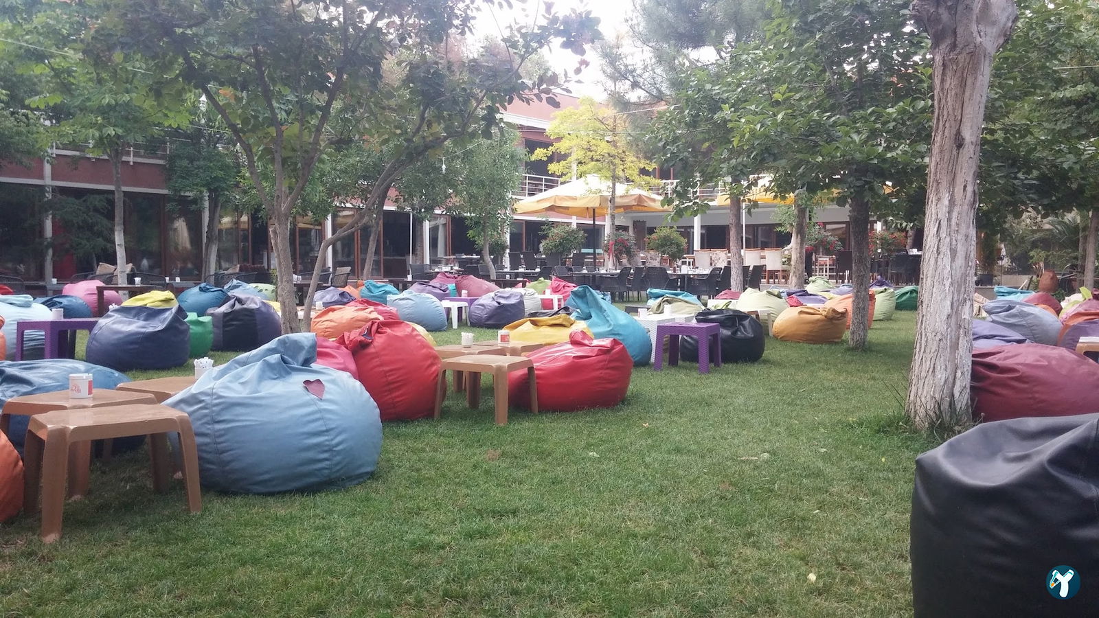 Tarçın Bistro Cafe